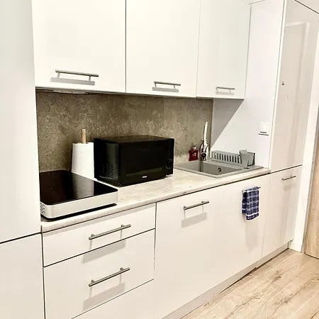 Apartamento Komputerowa Airport And Business District