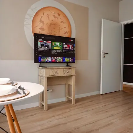 Komputerowa Airport And Business District Apartamento Varsovia
