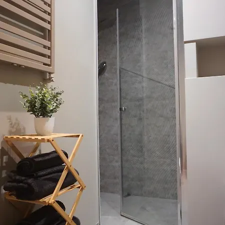 Διαμέρισμα Komputerowa Airport And Business District